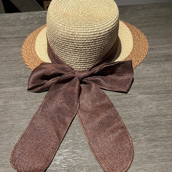 Bow detail straw hat - Picture 2 of 4